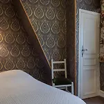 Esmeralda Hotel *