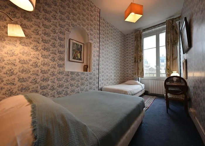 Hotel Esmeralda Paris