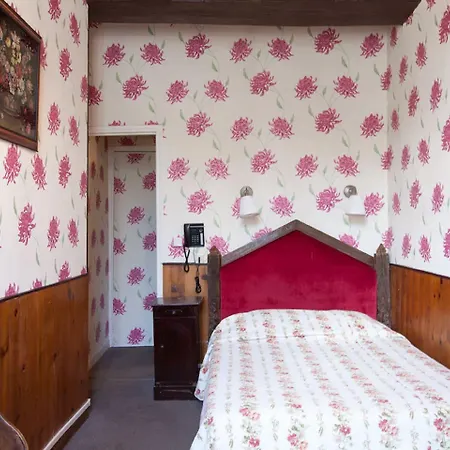 מלון Esmeralda פריז